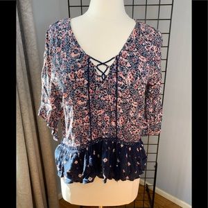 Abercrombie & Fitch floral peplum top, EUC sz xs